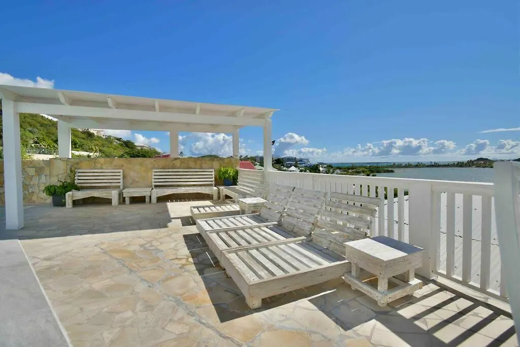 5 min d'Orient bay-vue imprenable, Idolem résidence unité 8 - 57 Rue du Mont Vernon 1 Cul de Sac Sint Maarten